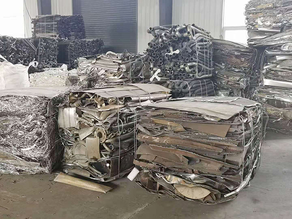 7600.jpg